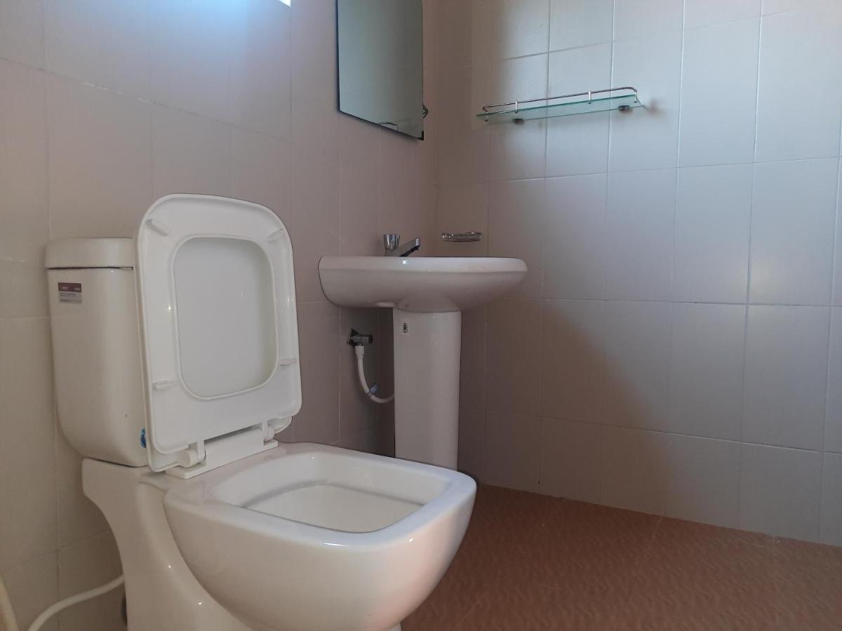 Serene Inn Kandana 외부 사진