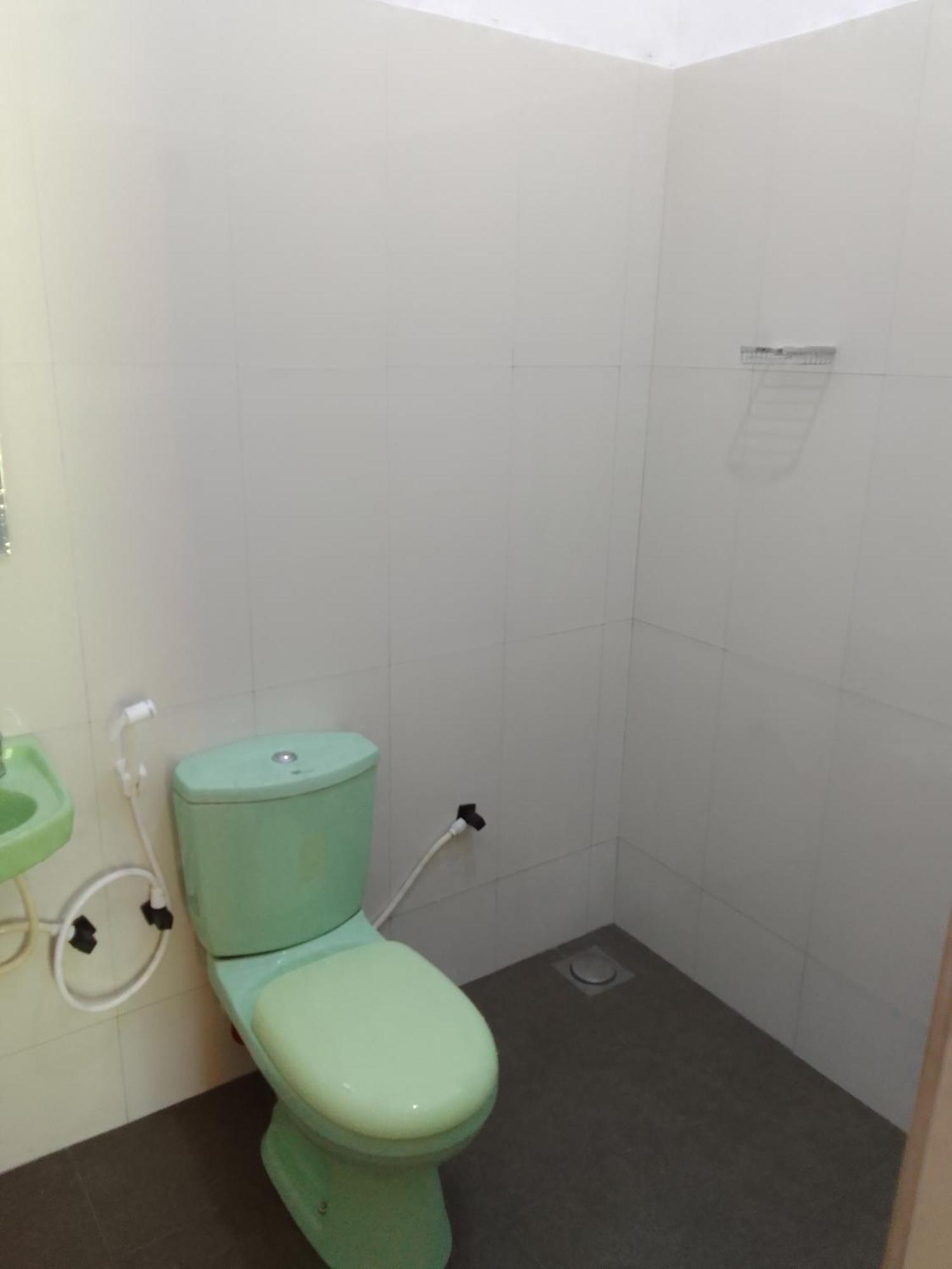 Serene Inn Kandana 외부 사진